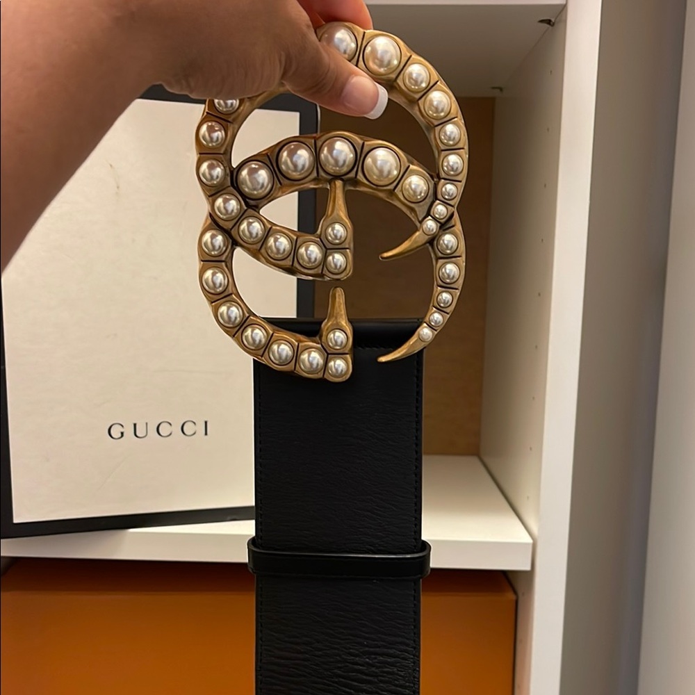 Classic Big Gucci pearl belt